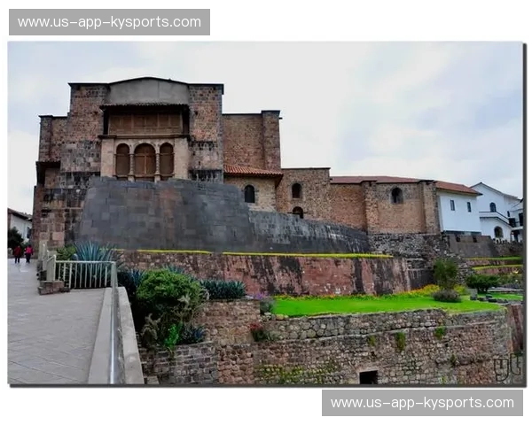 巅峰对决：哥伦比亚与秘鲁，南美足坛的“咖啡之歌”与“印加战吼”